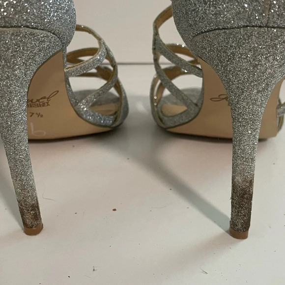 Jewel Badgley Mischka Silver Glitter Strappy Heels - Size 7.5 - Picture 8 of 11